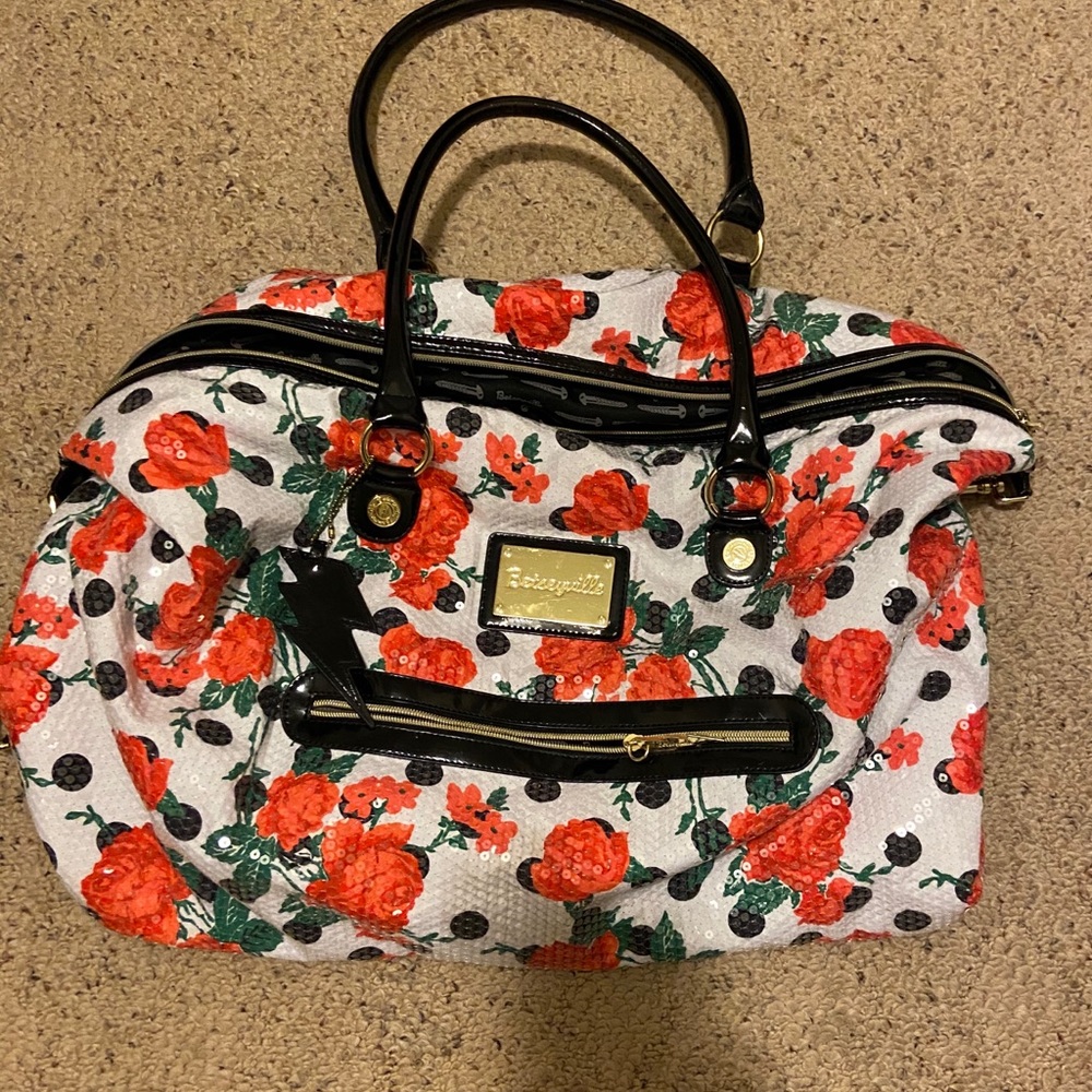 Betray Johnson Weekender